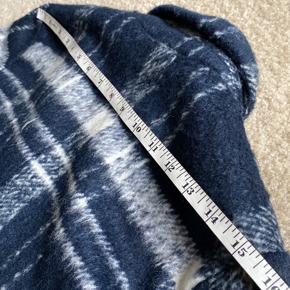 Old Navy Plaid Coat XL - Picture 9 of 10